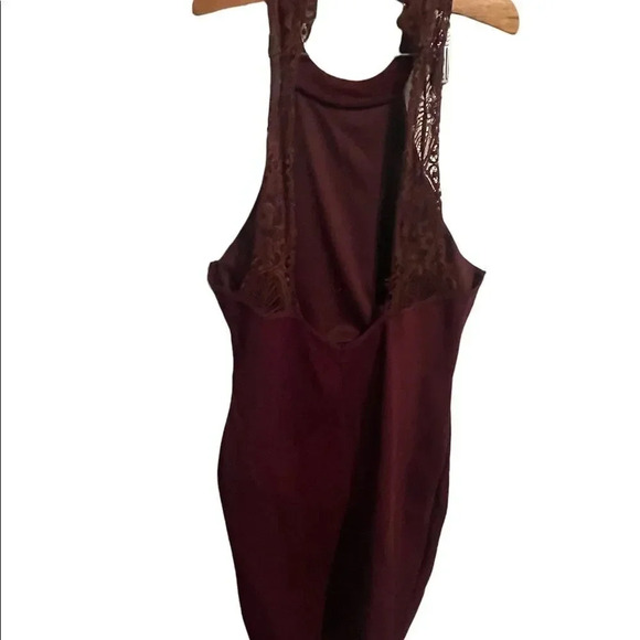 Windsor‎ burgandy mini dress - Picture 2 of 4